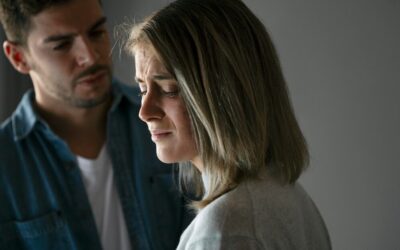 Hij is afstandelijk: wat doet dat met jou op je werk?